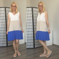   Emilia tri-colour pliszírozott ujjatlan ruha 23809-királykék