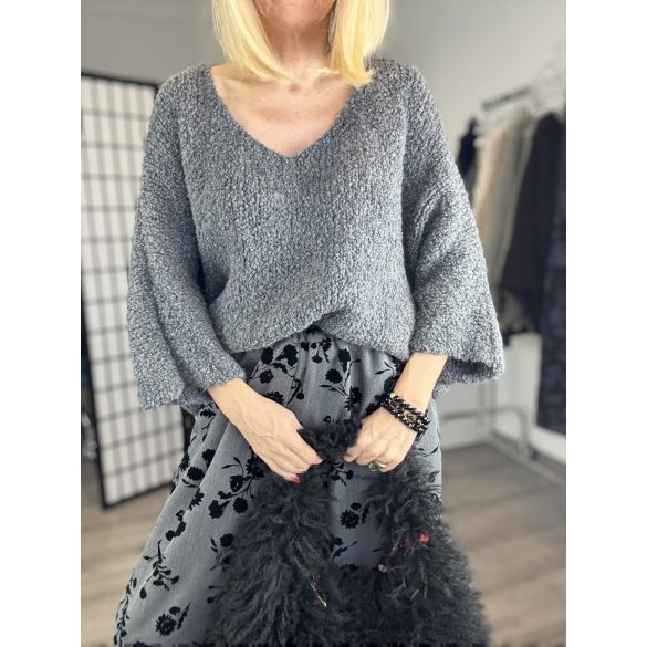 One V kivágású buklé pulver21673-szürke