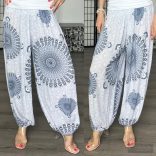 Mandala Ankara gumis derekú vékony viszkóz laza nadrág-fehér