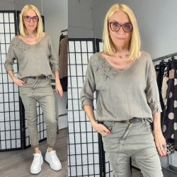   Livans V kivágású vékonykötött virágos felső 8552 - taupe