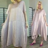 USee kétoldalt hosszabb nyári ruha282-púder