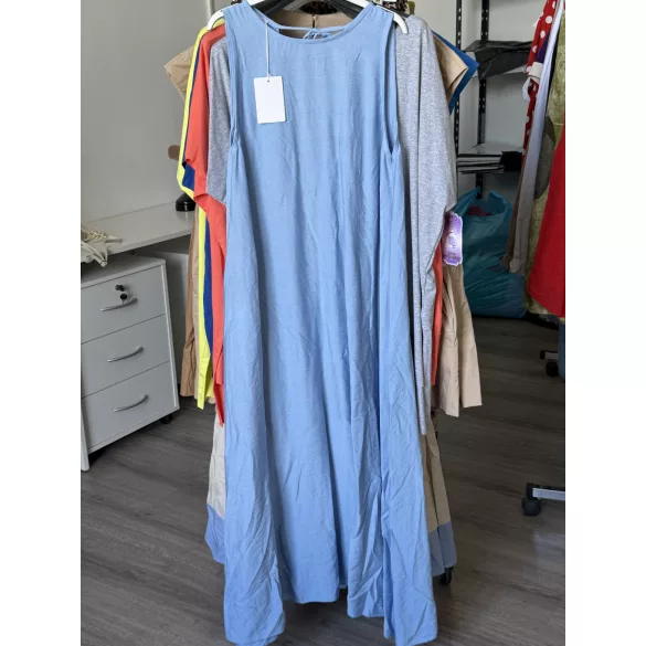 Lady Ann lefelé bővülő maxi ruha 8088-világoskék