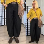Livia ballon fazonú nadrág övvel 8051-fekete