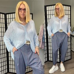 Ajsa V kivágású kötött felső 2887-világoskék