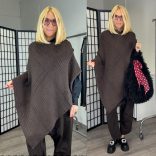 Emily asszimetrikus kötött poncsó-csokibarna