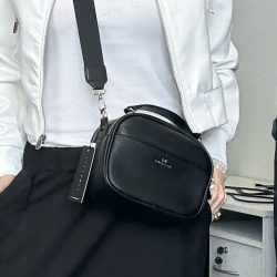 A&M cippes kistáska 9050-fekete