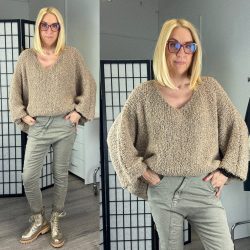 One V kivágású buklé pulver21673-taupe