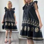 De Royal arany mintás fodros ruha DR3071- fekete