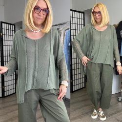   Abril kötött, horgolt aszimmetrikus laza női felső 24106 khaki