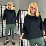 Szonja lefelé bővülő felső 60731-fekete