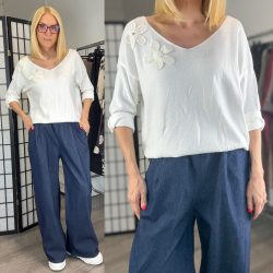   Livans V kivágású vékonykötött virágos felső 8552 - fehér