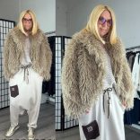 Charm göndörszőrű bunda-bézs