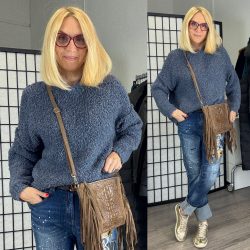 Lana környakú buklé pulóver-farmerkék