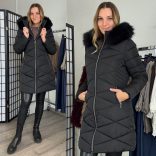 Szingapúr karcsúsított kabát szőrmés kapucnival2528-fekete