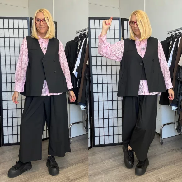 Wendy Trendy oldalt pliszírozott mellény225398-fekete