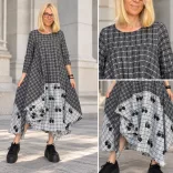 Wendy Trendy kockás virágos ruha126135-szürke/fekete