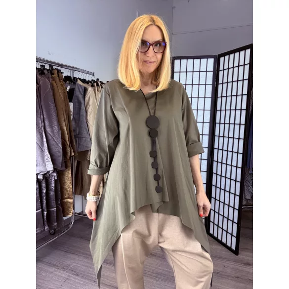 Larissa hosszú nyaklánc fa elemekkel, zár nélkül - fekete