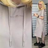 Britni kapucnis tenisz ruha  HM5005-latte