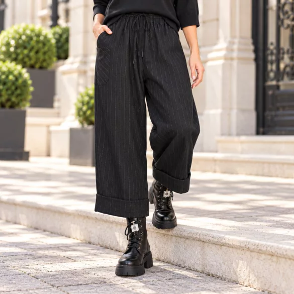 Wendy Trendy szélesszárú gumis derekú nadrág 250283 - fekete